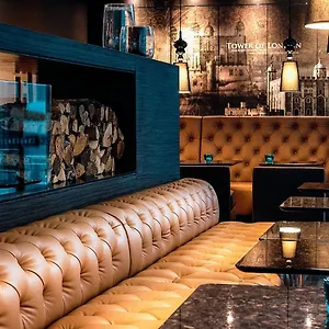 Hotell One London-tower Hill ***