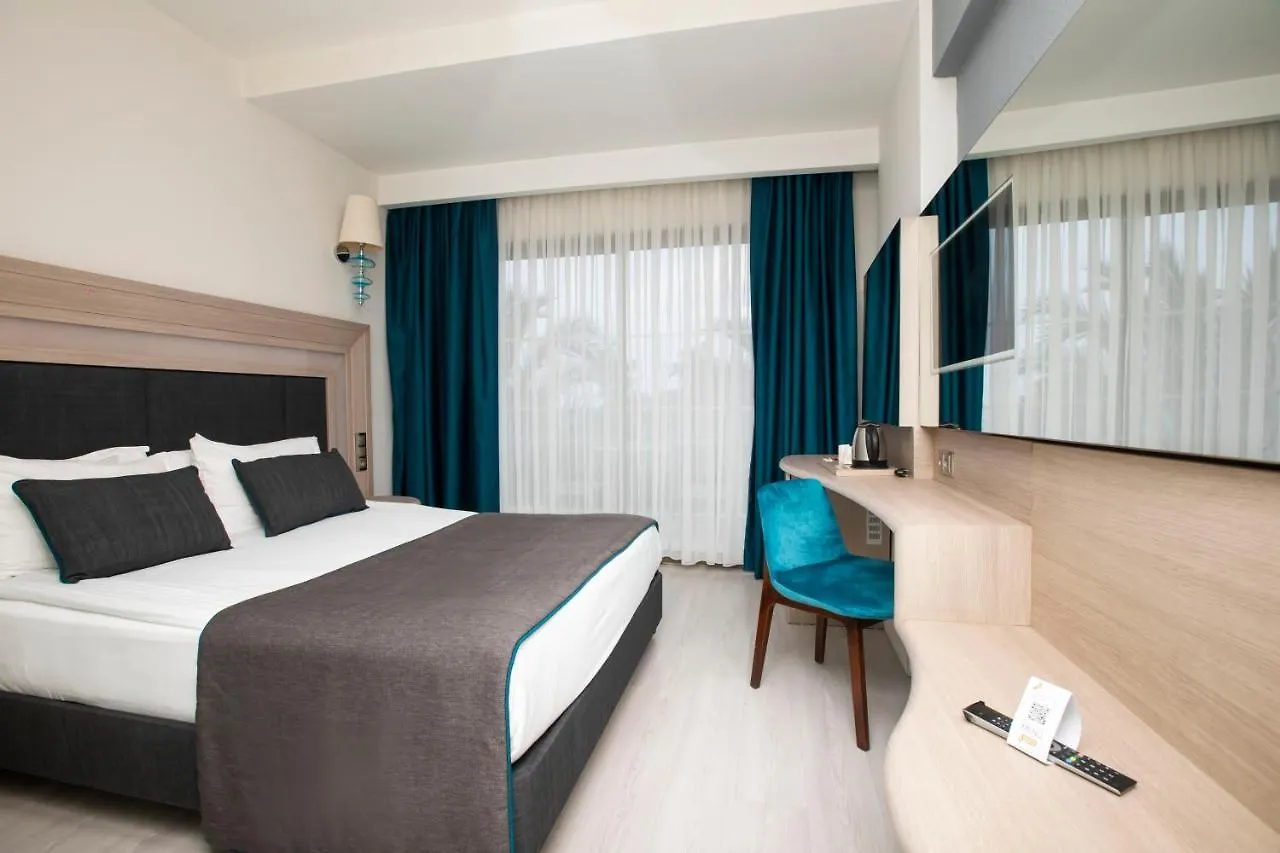Falcon Hotel Antalya 4*,