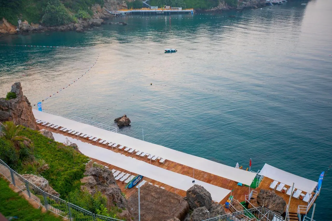 Falcon Hotel Antalya