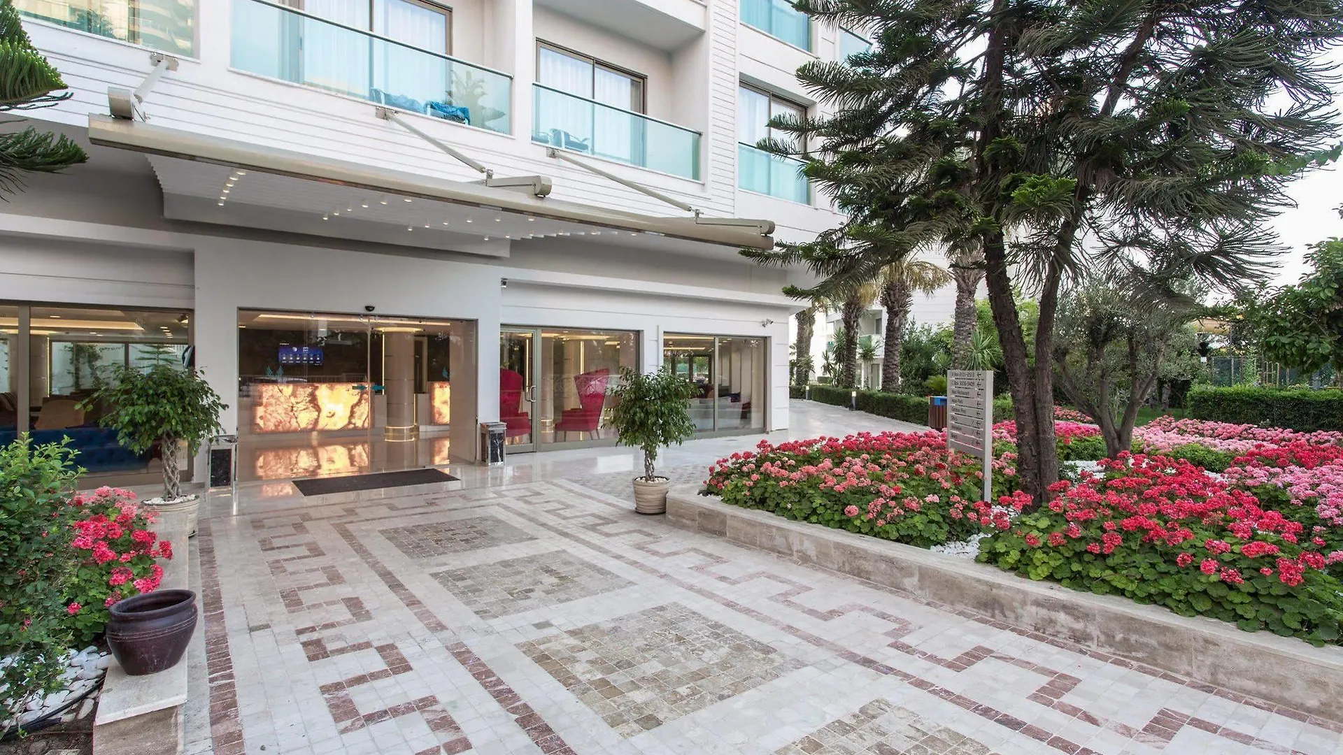 Falcon Hotel Antalya